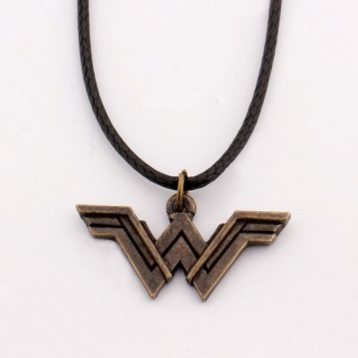 0_2-Colors-DC-Wonder-Woman-Logo-Pendant-Comic-Geek-Necklace-with-Leather-Cord-Marvel-Super-Heroes