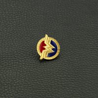 3_Wonder-Woman-brooch-Classic-Gold-Color-Badge-pins-Justice-League-Superhero-Diana-Enamel-lapel-pin-Brooches